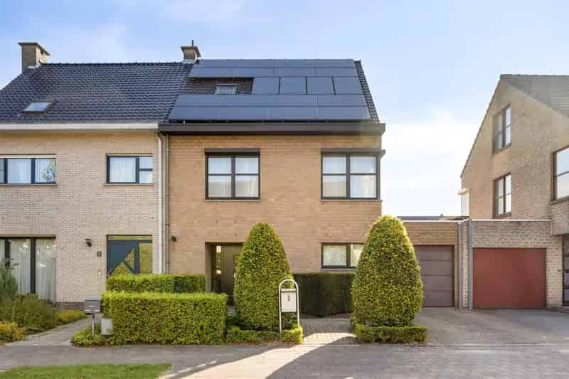Huis te huur 214m2 4 slaapkamers garage tuin EPC B
