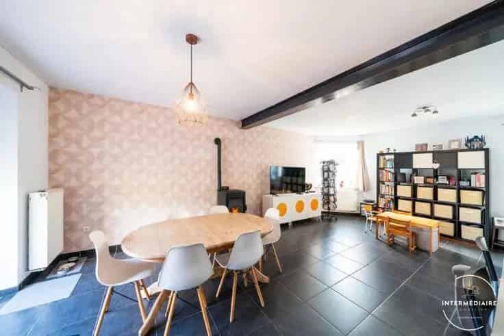 Huis Te Koop Gerpinnes: 4 Gevels, Tuin, 2 slaapkamers