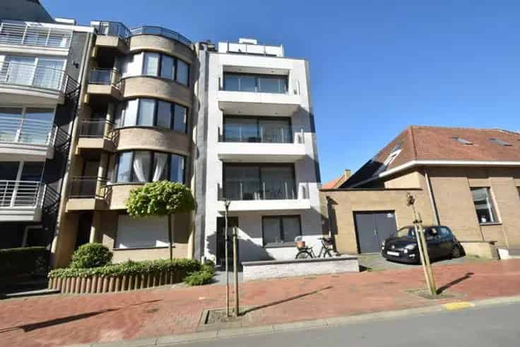 Gelijkvloersappartement met Tuin Dumortierlaan