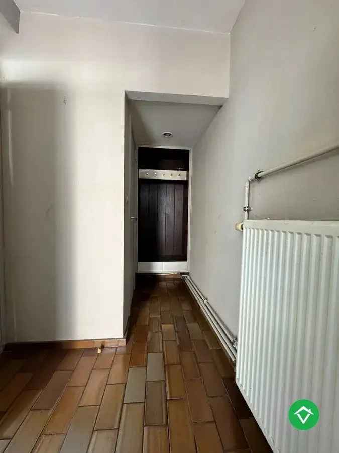 Instapklare woning 3 slaapkamers centrum Koekelare