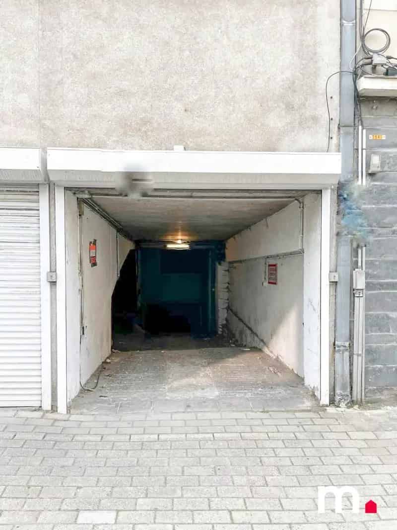 Garagebox te Koop Kortrijk Centrum