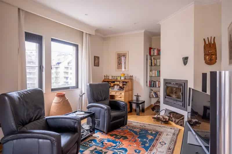 Gemeubeld Duplex Appartement 183m² te huur