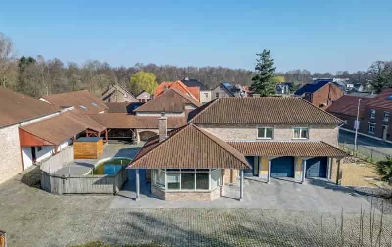 Stijlvolle Villa 4 Slaapkamers Prachtig Perceel
