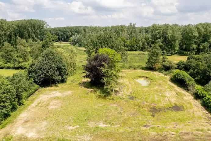 Bouwgrond met 5ha weide te Aalst Ninove