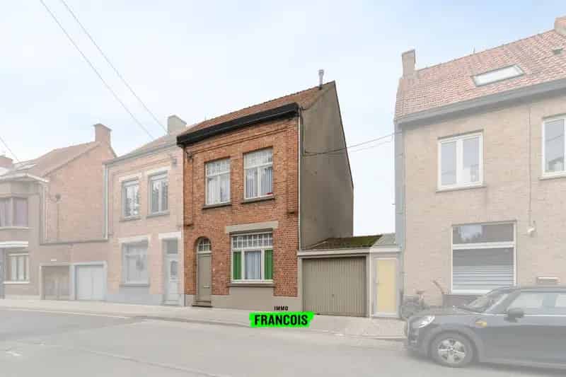Renovatieproject Roeselare: Charmante woning nabij centrum