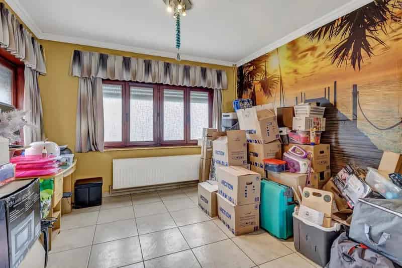 Huis te huur Teralfene: Instapklare open bebouwing met garage