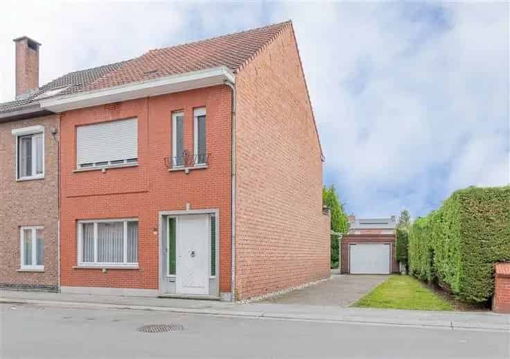 Te renoveren woning Bornem - 3 slaapkamers - Grote tuin