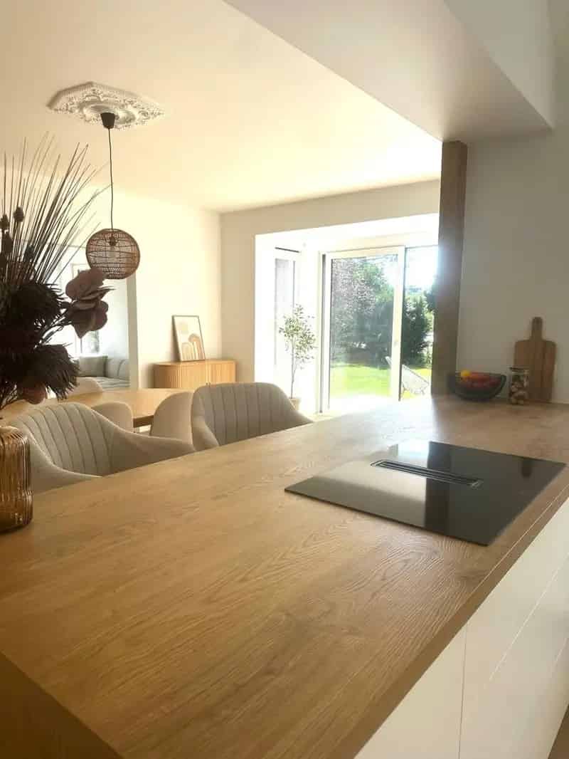 Instapklare gerenoveerde woning Laarne