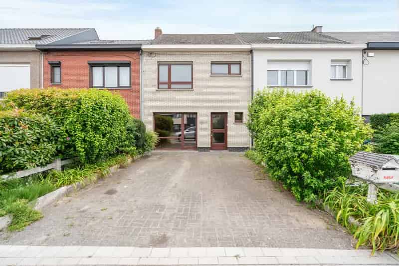 Huis te huur Wetteren 3 slaapkamers renovatieproject