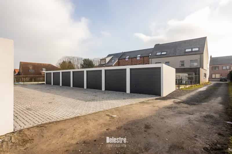 Garageboxen Hemelrijk Compleet Vernieuwd