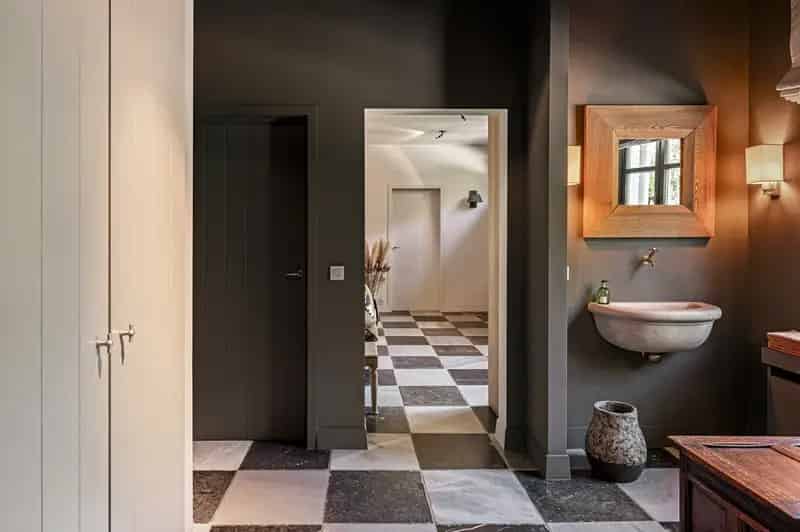 Huis te koop Itegem: Luxe villa met zwembad en poolhouse