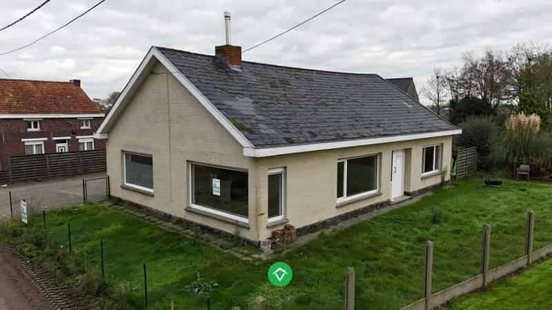 Alleenstaande woning Ichtegem rustige ligging