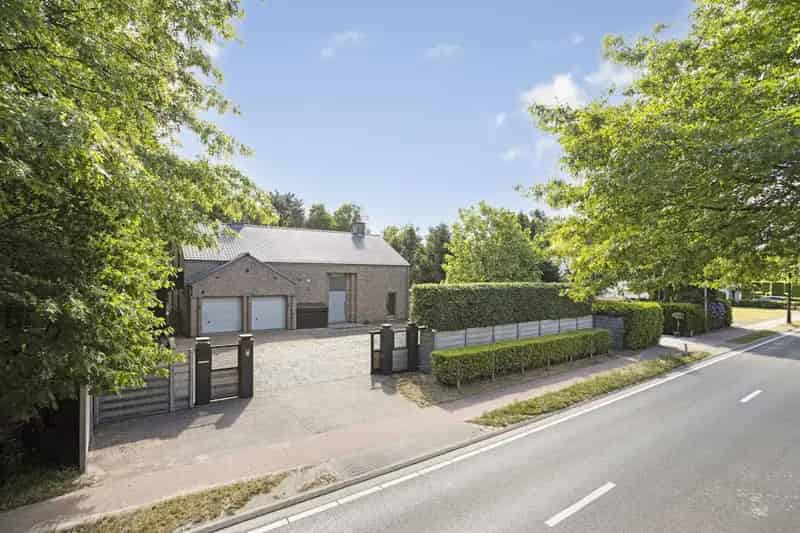 Ruime Villa te Koop in Meerle - 4 slaapkamers - Grote Tuin