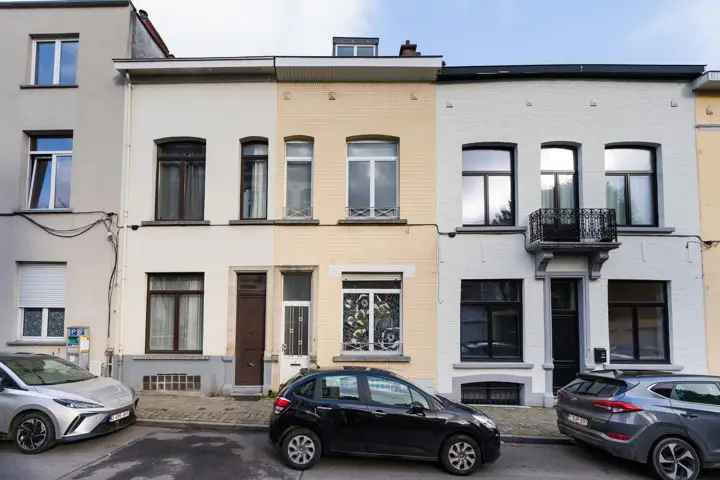 Maison Baron Lambert 4: Gerenoveerde woning met 2 slaapkamers