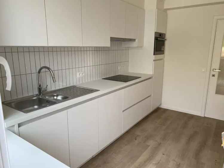 Duplex Appartement te Huur Nabij Duitse School