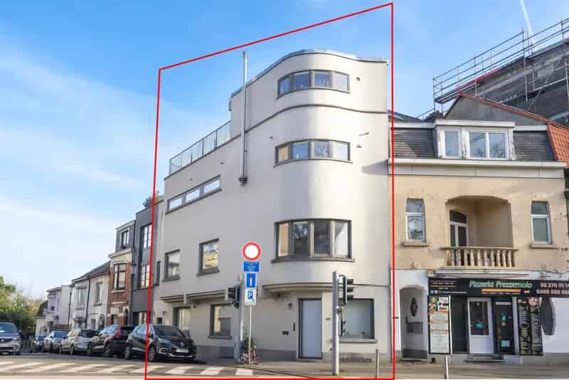 Opbrengsteigendom Auderghem - 3 Eenheden - 200m²