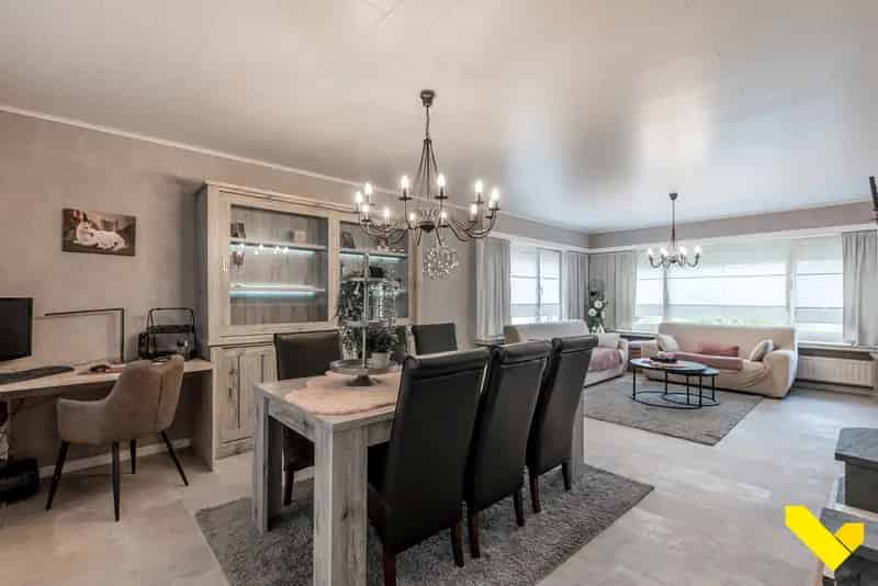 Huis te koop: Rustige woning met 2 slaapkamers en tuin