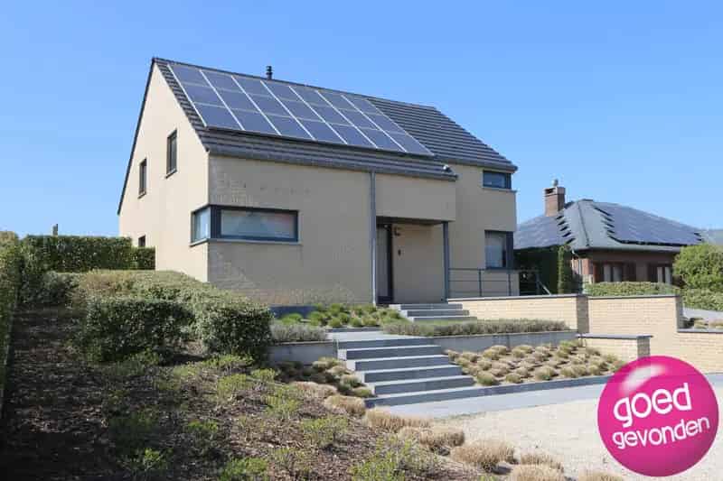 Huis te koop: Moderne gezinswoning 4-5 slpk, tuin, terras, parking