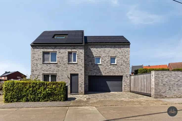 Huis Te Koop: Instapklare 4 Slaapkamers Schoonderbuken