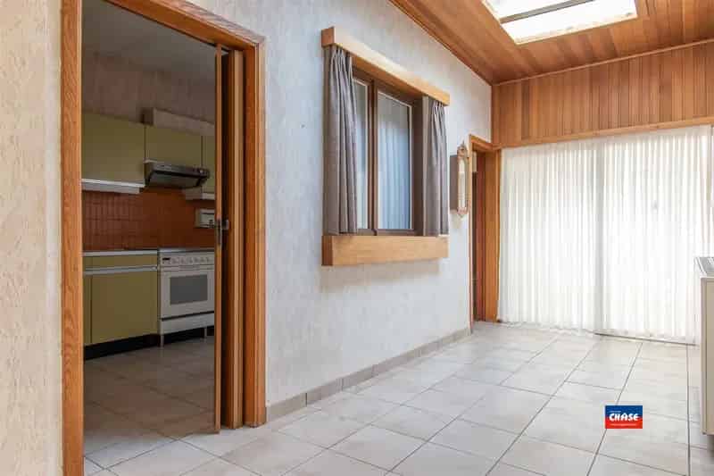 Huis te huur Zwijndrecht 2 slaapkamers tuin zolder te renoveren