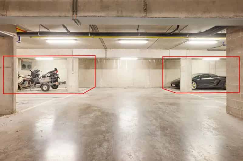 2 Beveiligde Ondergrondse Parkeerplaatsen Zwijnaarde