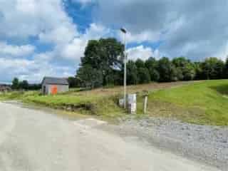 Bouwgrond 1368m² - Landelijk gelegen - Vlakbij snelweg