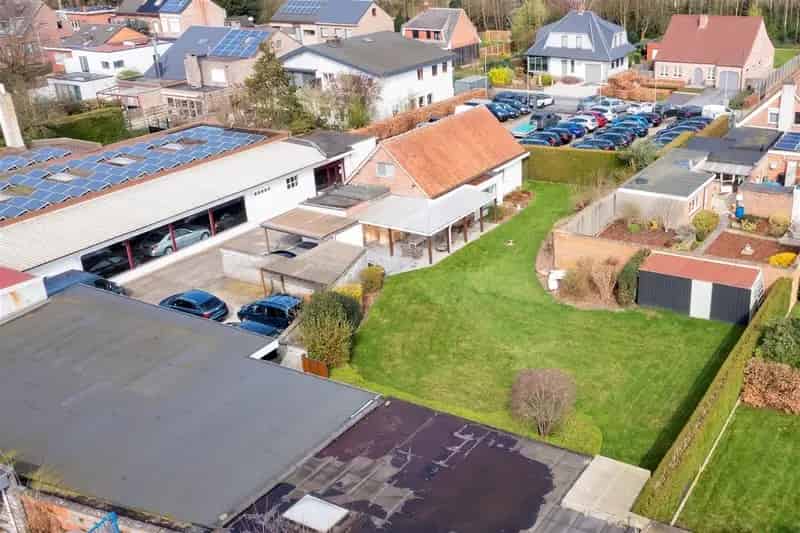 Huis te koop Wommelgem: Woning met Magazijn 649m²