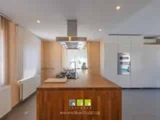 Huis te koop Maaseik - Landelijke woning met loods