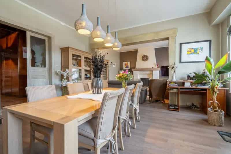 Huis met Commercieel Pand te Koop Grootlo