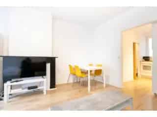 Appartement te huur Brussel Centrum 38m²  + Commerciële ruimte