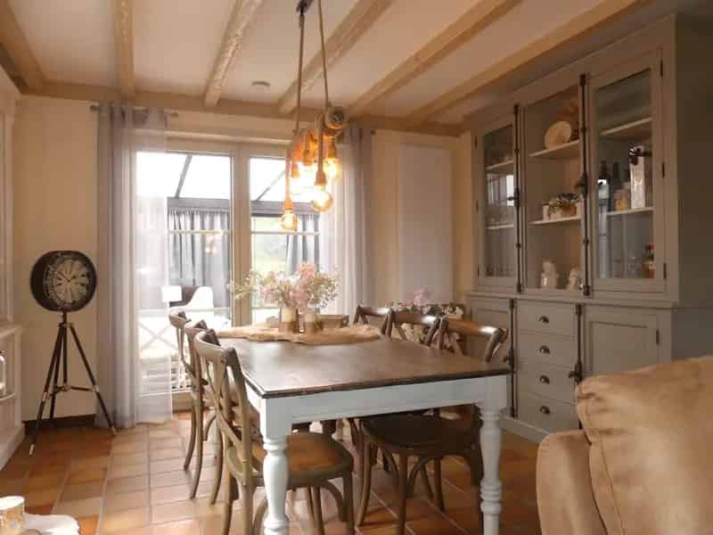 Alleenstaande woning met terras tuin en garage