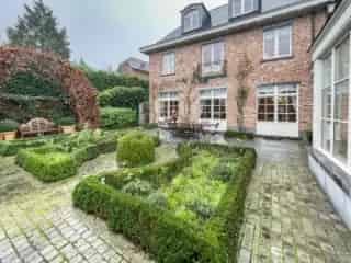 Huis te huur Oudergem 400m² zwembad jacuzzi