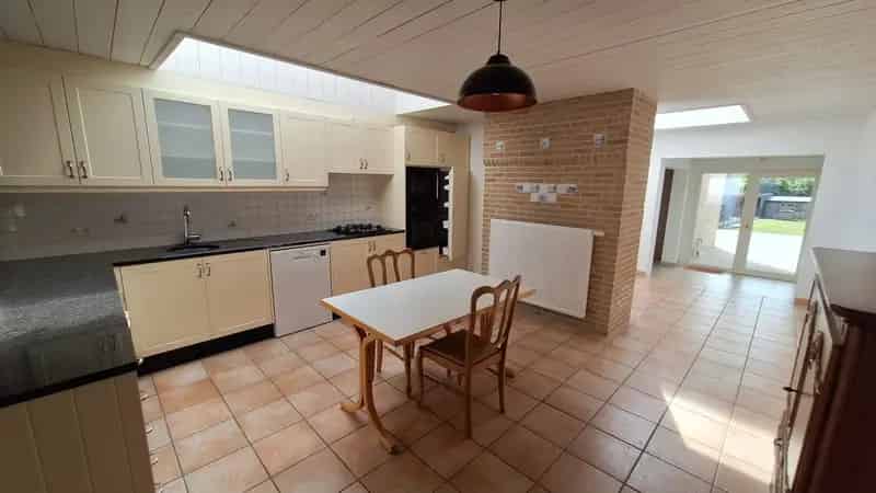 Gezellige woning met tuin en garage in Poperinge