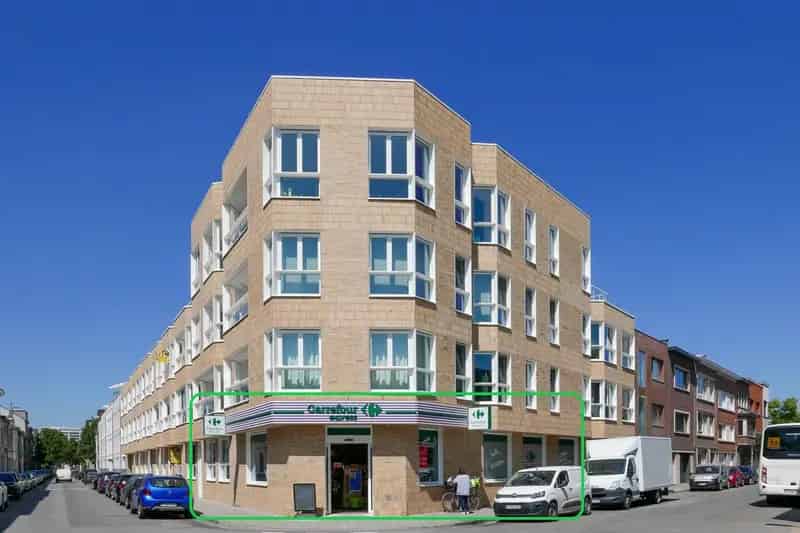 Uniek Winkelpand of Kantoor Berchem