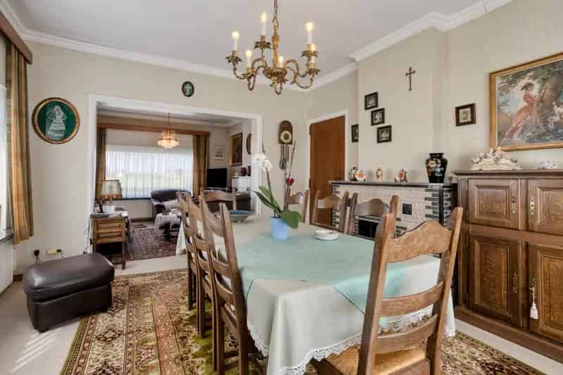 Huis te koop in Aarsele ruimte en rust