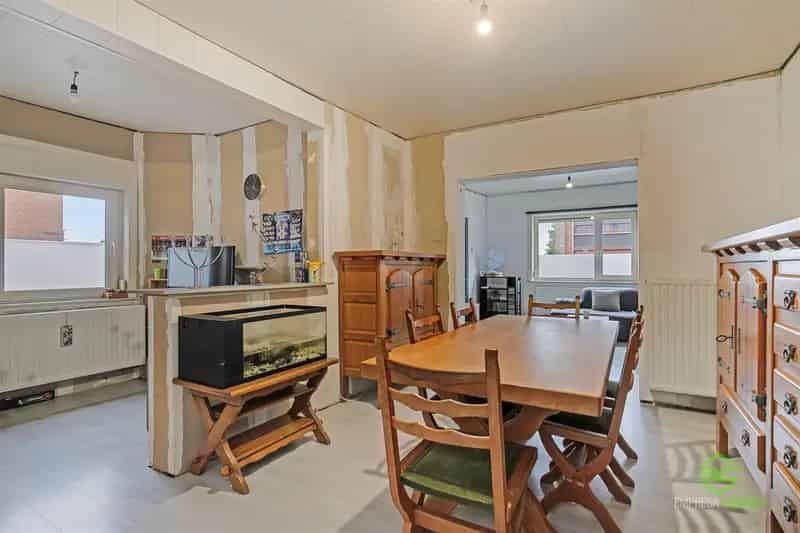 Gezinswoning 3 5 slpk grote garage Velm