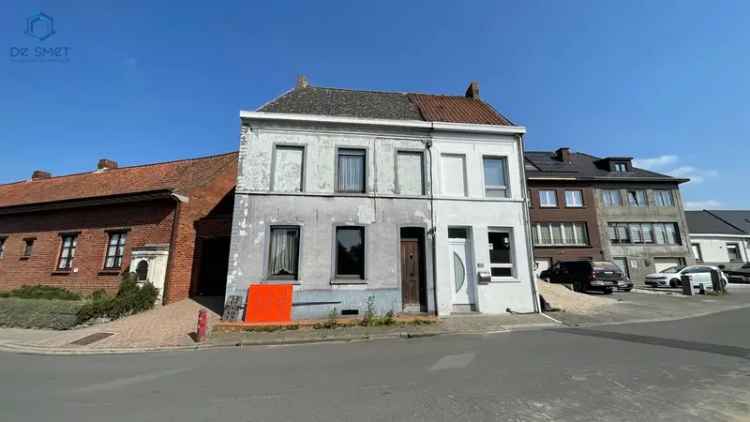 Te renoveren woning met 2 slaapkamers en tuin