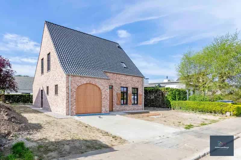 Nieuwbouw woning Lievegem  - Energiezuinig  3 slaapkamers
