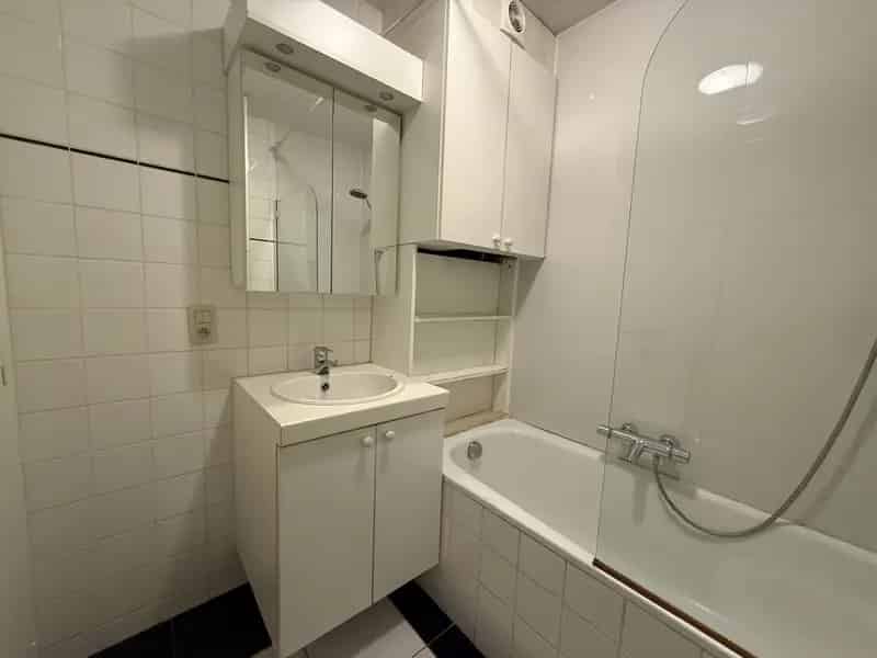Leuk Gelijkvloers Appartement Rustige Buurt Terras