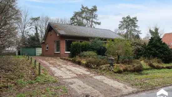 Te koop gelijkvloerse woning met 3 slaapkamers in Eksel met tuin