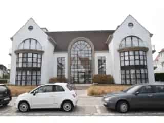 Garagebox te Huur Knokke residentie Golf Garden