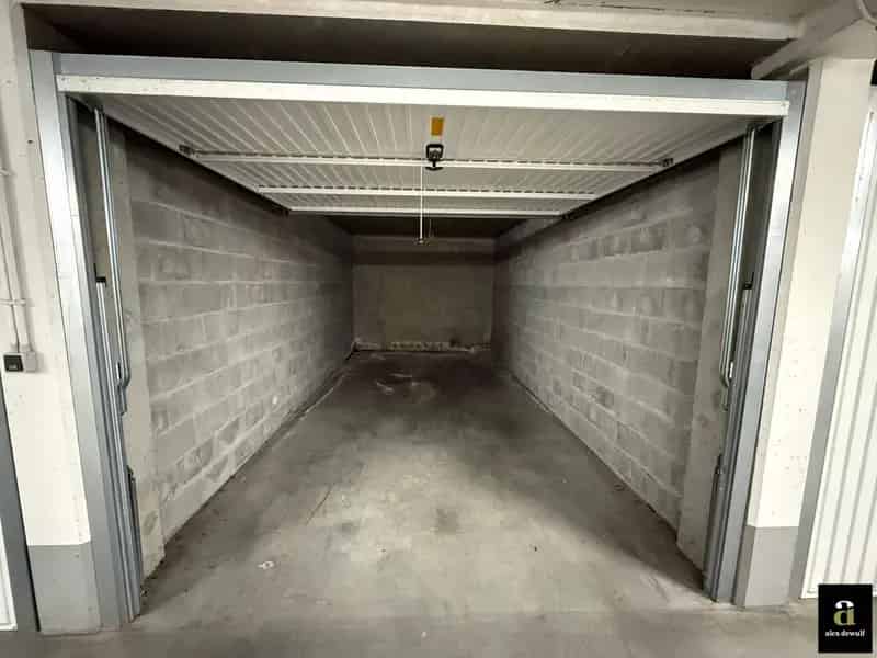 Garagebox te Huur Residentie Val Riant