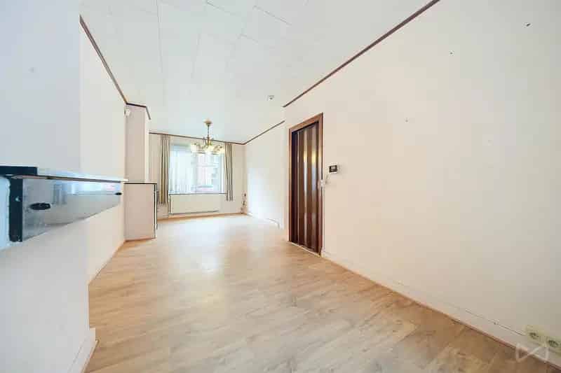Huis 6 slaapkamers Anderlecht