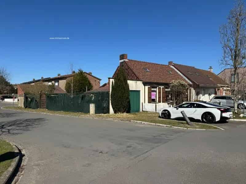 Te Koop: 2 Slaapkamers Geel Centrum Rustige Buurt