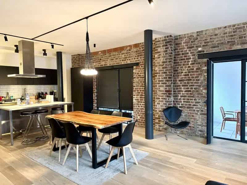 Gemeubelde Loft 100m² Schaarbeek  Terras Fitness