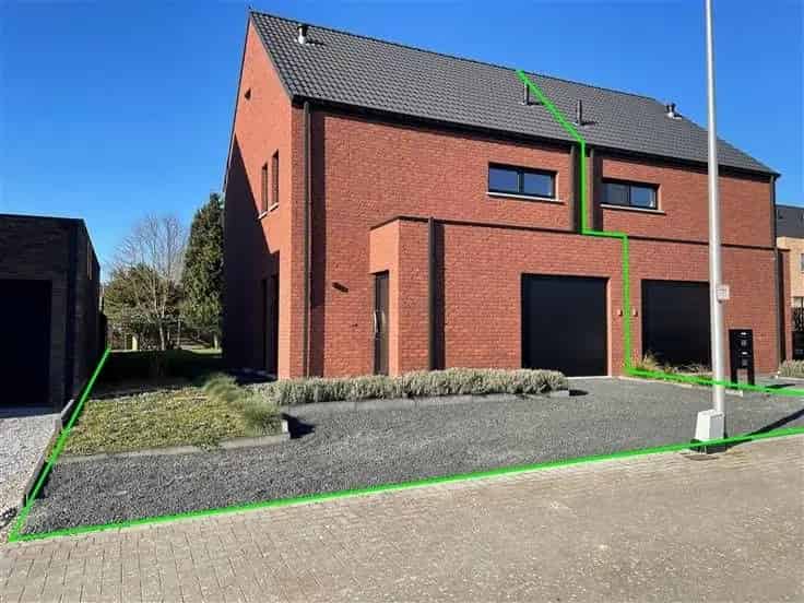 Huis Te Koop: Energiezuinige Familiewoning met 3 slaapkamers