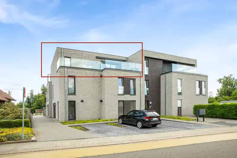 Appartement te huur Retie: 2 slaapkamers, 2 terrassen, parking