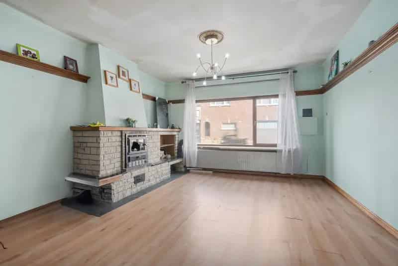 Huis te koop 4 slaapkamers grote tuin EPC D