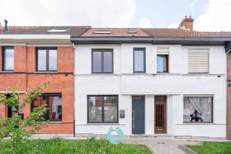 Instapklare A-label woning nabij UZ Gent