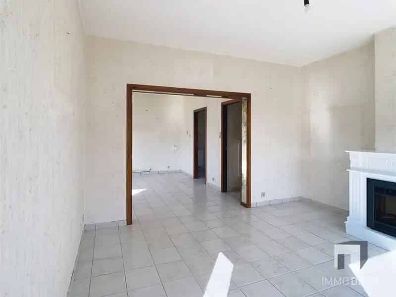 Charmante Ruime Woning Met Mooie Tuin